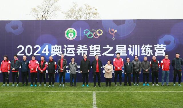 该片由吴炫辉执导，古天乐担任总监制，古天乐、刘青云、刘嘉玲领衔主演，姜皓文、谢君豪、吴倩、万国鹏主演，张家辉友情客串，刘浩良、麦天枢担任编剧，将于8月4日七夕点映，8月5日正式上映